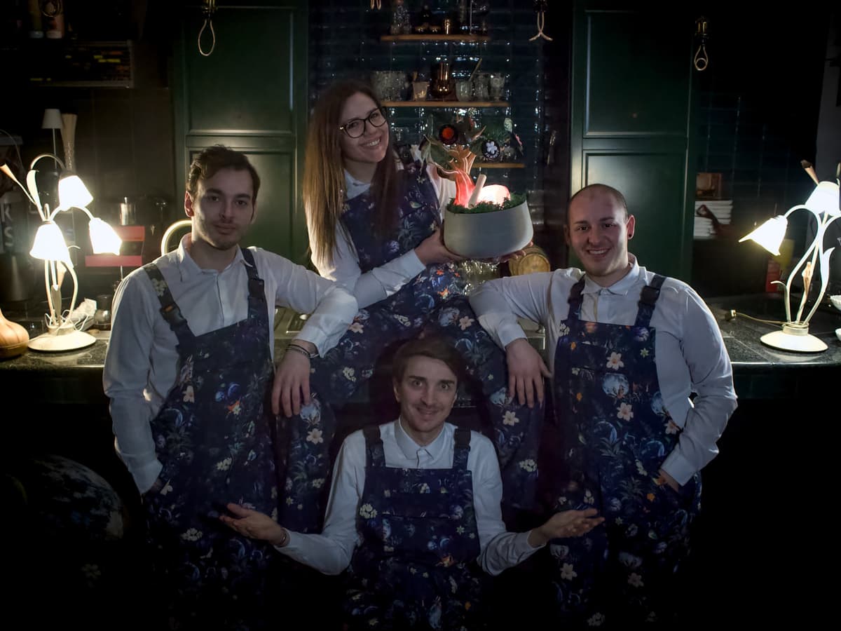 Team Bar Is The Name